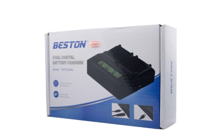 BESTON Dual Digital Battery Charger for NP-F970 Battery - Image 4